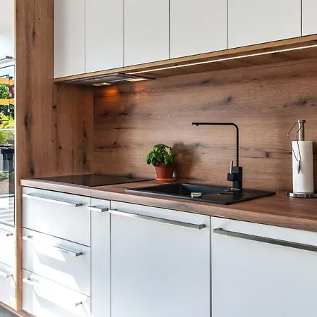 Ursus Apartment